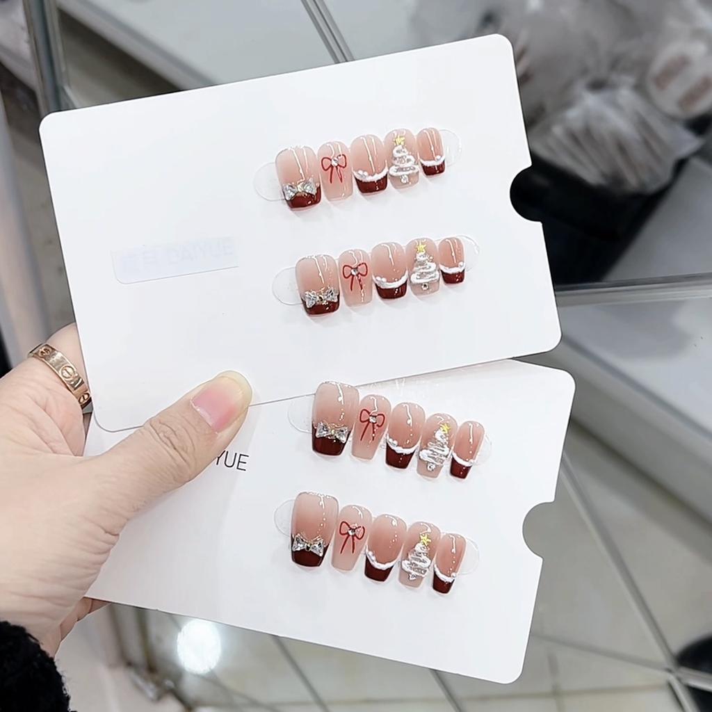 Чистая ручная работа Фототерапия Носимая броня Рождественский бант Готовый продукт Многоразовые накладные ногти