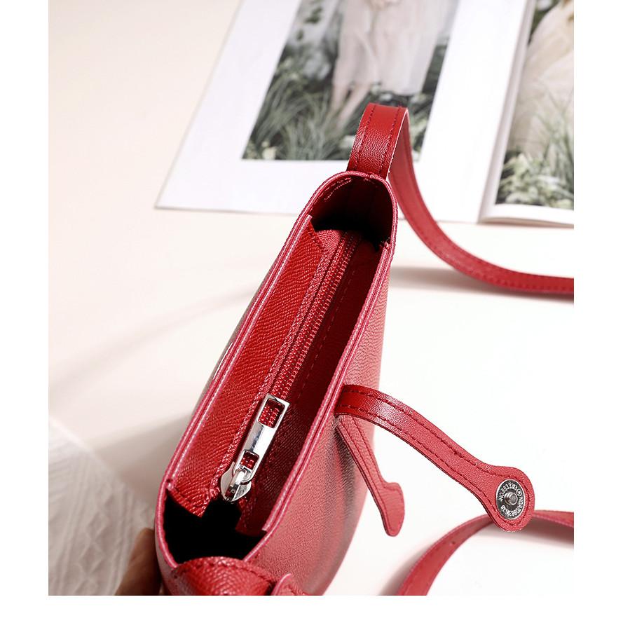 IELGY Soft Leather Messenger Bucket Bag Commuter Fashion Bag