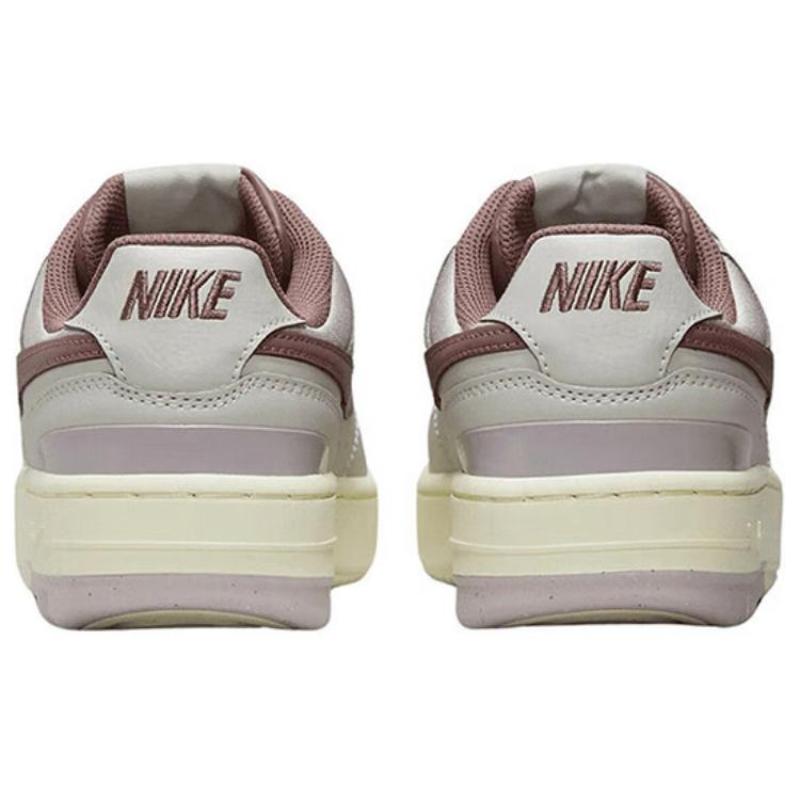 Nike Женские кроссовки Gamma Force Light Bone Smokey Mauve DX9176-001