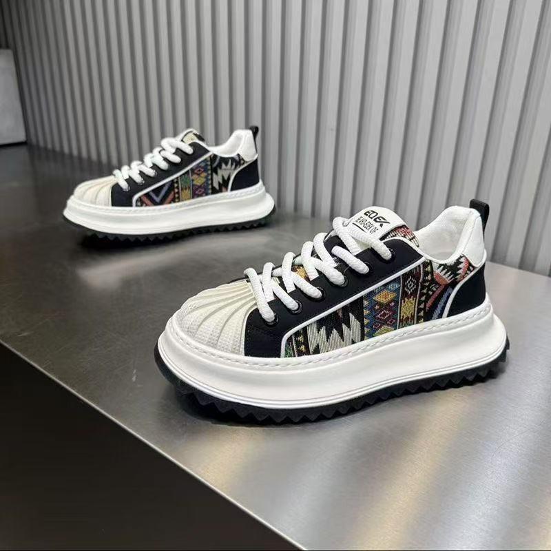 Модная мужская обувь новая повседневная ракушечная голова высокая ценность мужская обувь для увеличения роста универсальная спортивная повседневная обувь