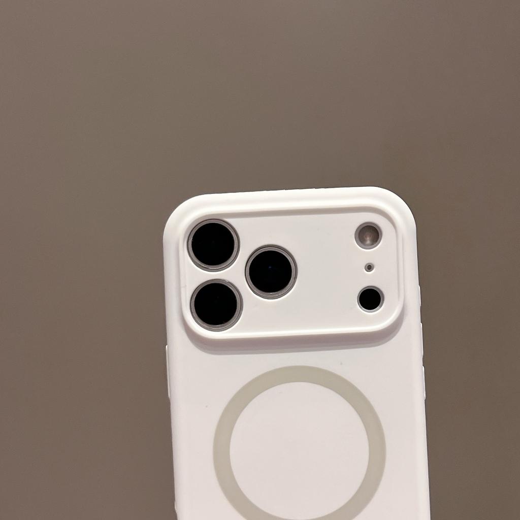 Новый магнитный чехол из жидкого силикона для Apple iPhone 17 Pro Max, Защитный чехол с покрытием full-coverage, ощущением кожи для iPhone 16
