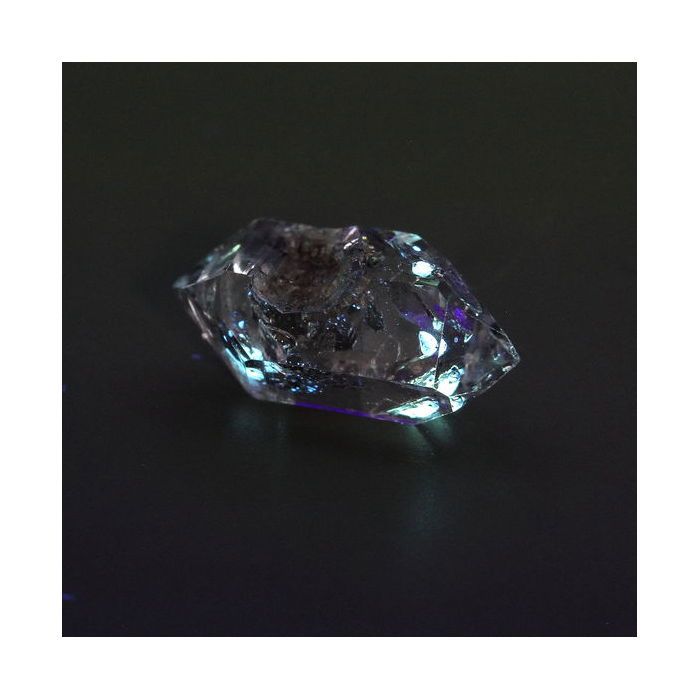 Pierres et Minéraux. Quartz Petrole. 2.39 ct. Balochistan, Pakistan.