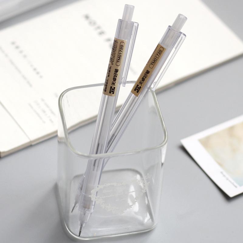 Механический карандаш с грифелем 0,5 мм