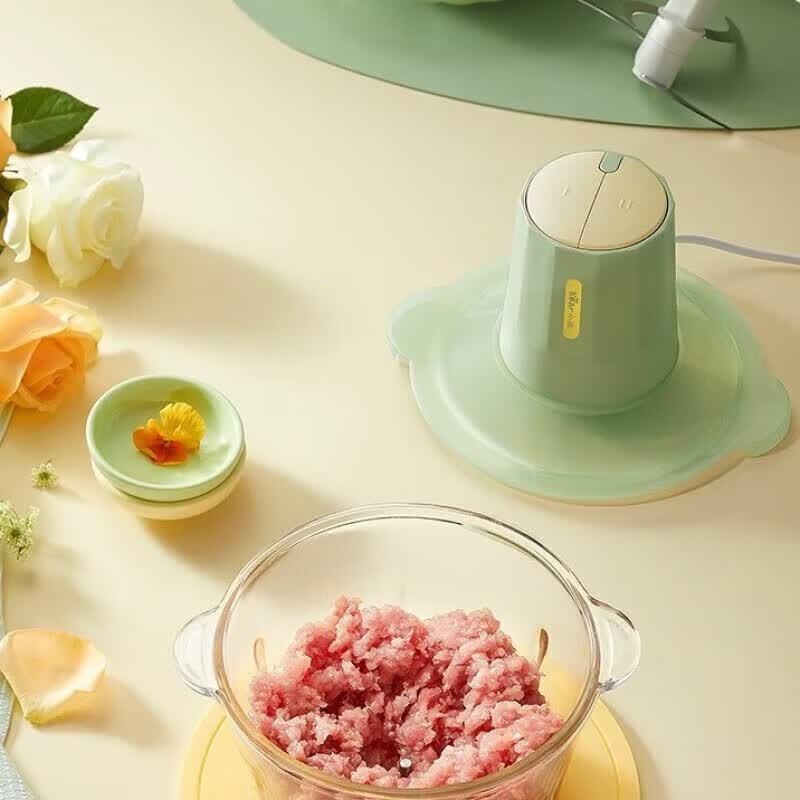 Электрический кухонный комбайн и мясорубка "Маленький Медведь" вилка CN (адаптер в комплекте)