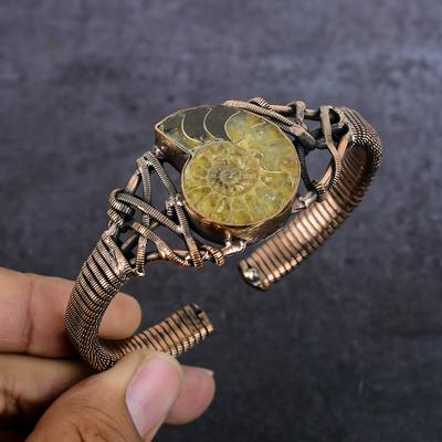 Браслет-манжета из натурального аммонита, окаменелого драгоценного камня, медной проволоки, регулируемый N9E39
