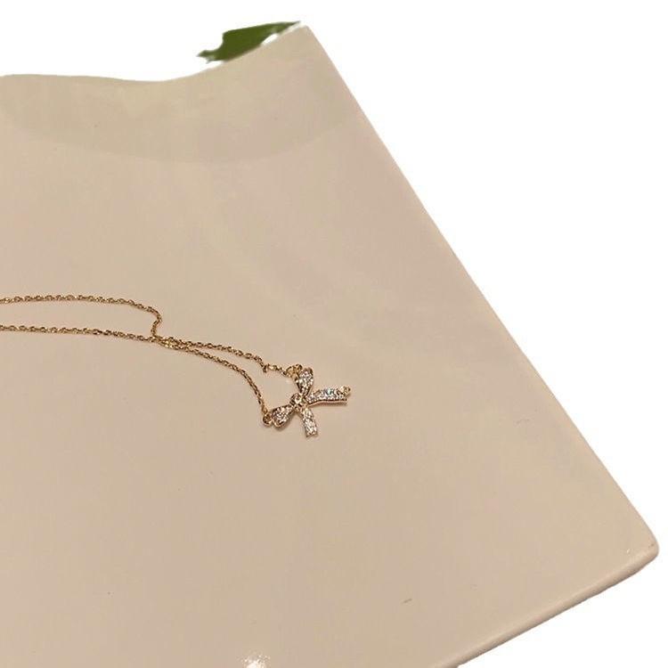 Женское легкое роскошное японское и корейское ожерелье-бантик - цепочка на ключицу 2022 года с эксклюзивным нишевым дизайном