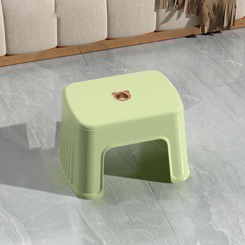 Thickened Plastic Small Round Stool