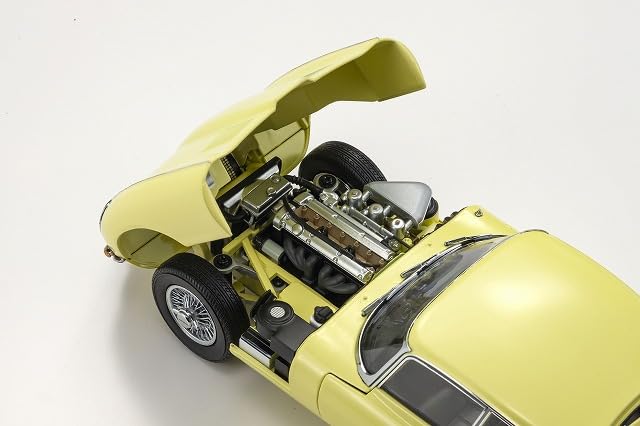 Kyosho Original 1/18 Jaguar E-Type Pale Primrose Light Yellow Finished Product