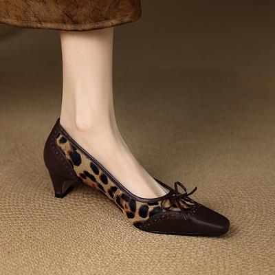 Мода 2025 Новые Весенние Женские Туфли с Квадратным Носком из Натуральной Кожи с Конским Волосом для Женщин Смешанные Цвета Броги Женские Туфли с Мелким Вырезом