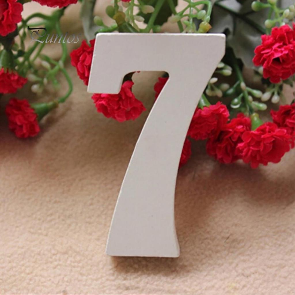 Деревянные номерки для декора