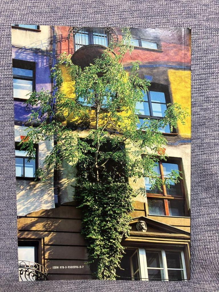 [Б/У] ХУНДЕРТВАССЕР - Набор из 2 фотокниг и книг по искусству