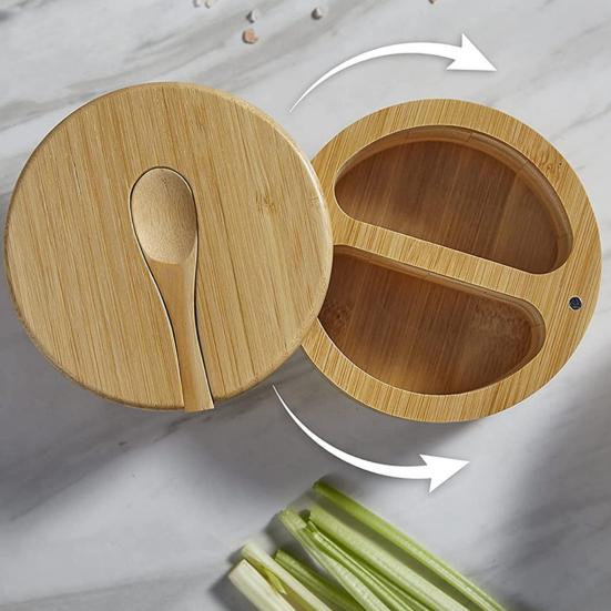 Солонка из бамбука, банка для приправ со встроенными ложками, контейнер для соли для кухни, вращающаяся крышка, коробка для специй для столешницы