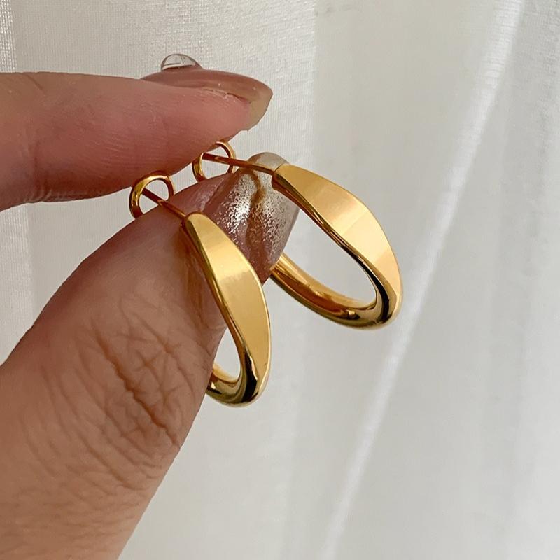INS Простые Серьги-кольца с холодным ветром, Нишевые, Уникальные, Высококлассные, Темпераментные, Модные, Элегантные, Классические Аксессуары для Женщин