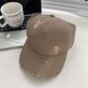 Classic Cotton Baseball Cap With Adjustable Fit For Sun Protection And Wind Resistance