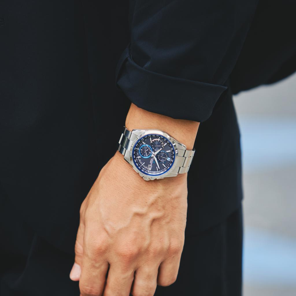 Casio Мужские аналоговые кварцевые часы OCW-T2600-1A с водозащитой 100 м