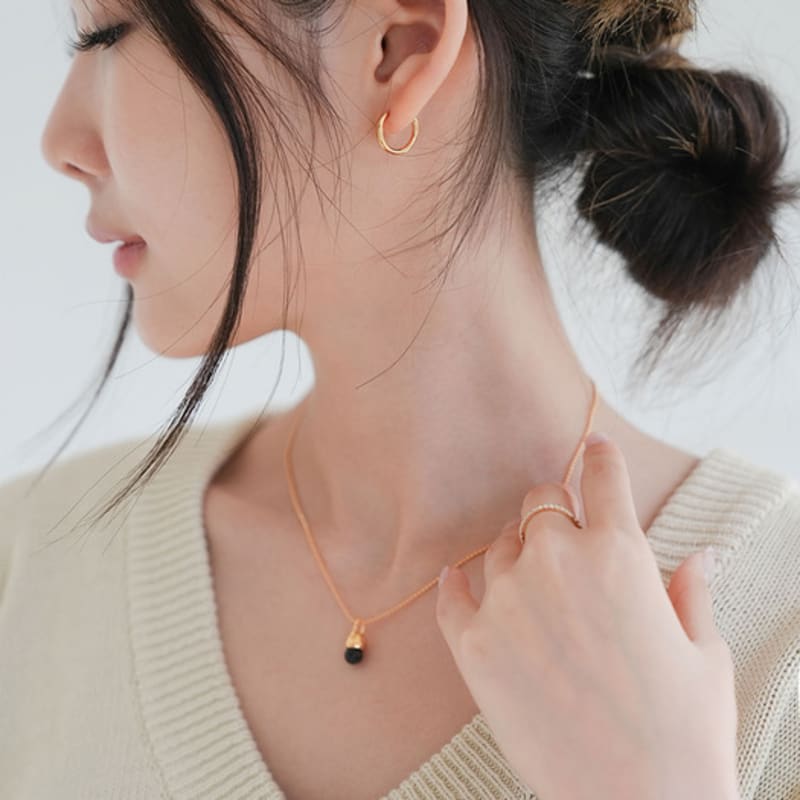 Modernlike серебряные серьги-кольца с односторонним покрытием из 14-каратного золота / классические серьги-кольца с застежкой в одно касание