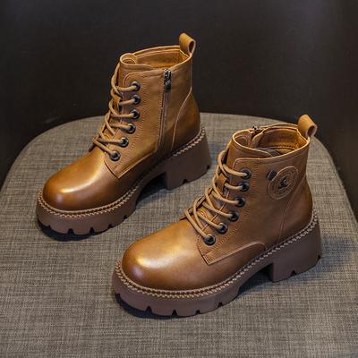 Женские ботинки Мартин модные ботильоны в британском стиле 2025 осень и зима новая модная кожаная поверхность толстая подошва увеличивающие рост ретро ботинки женские