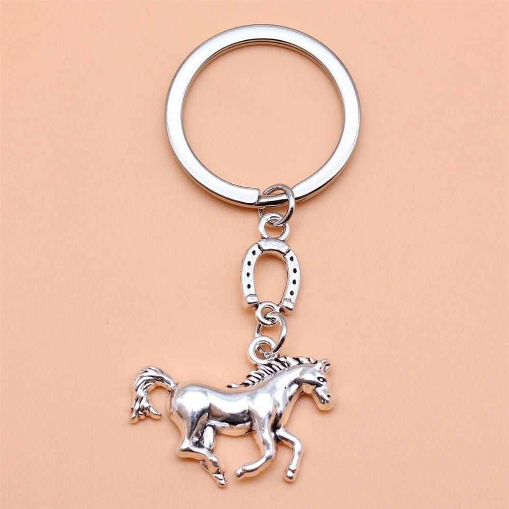 Creative Design Western Cowboy Keychain Metal Keychain Horses Pendant Keyring Key Accessory