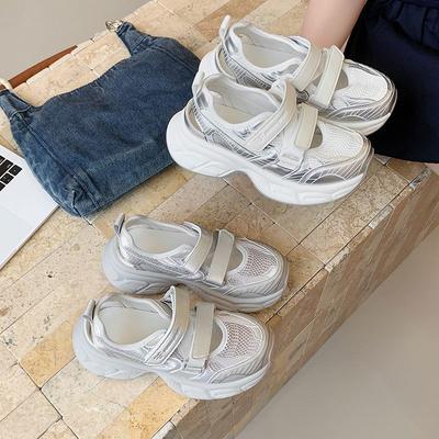 Баотоу спортивные сандалии на платформе с липучками женские летние новые универсальные папины кроссовки полые дышащие повседневные туфли