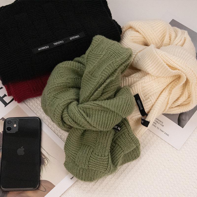 Korean-Style Green and Red Knit Scarf: Simple, Literary, Warm, Imitation Cashmere for Couples, Perfect for Autumn and Winter