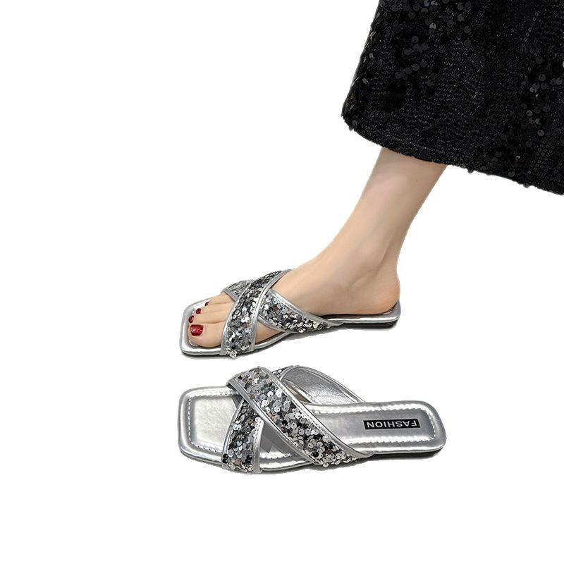 2025 Новая Мода Большой Размер Милая Леди Блестки Квадратный Носок Мода Зарубежный Стиль Плоская Подошва Крутые Шлепанцы