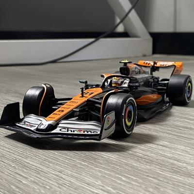 1:24 McLaren MCL60 2023 №4 Ландо Норрис 2-е место Гран-при Великобритании F1 №81 Оскар Пиастри Металлический литой модель автомобиля Модный игрушка Коллекция Украшения
