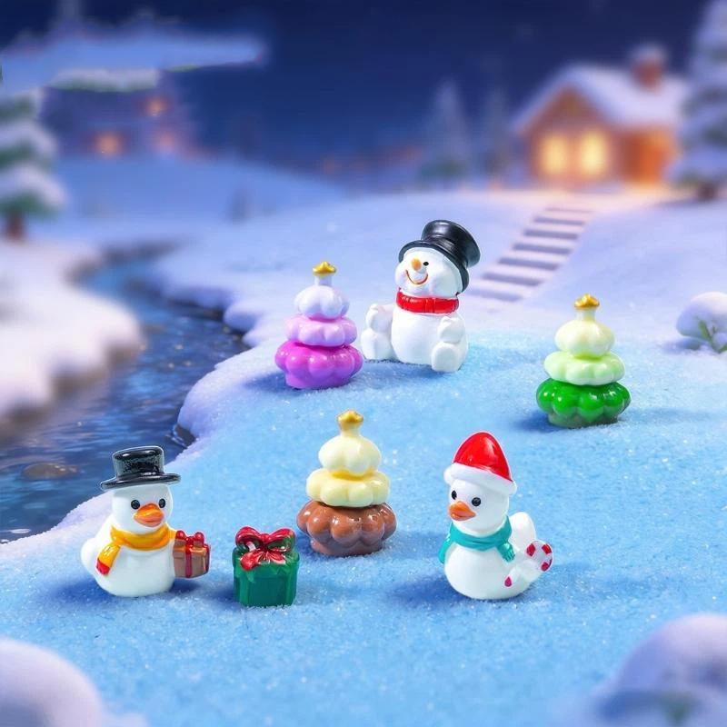 Mini Christmas Resin Figurines Adorable Cartoon Pattern Vivid Handmade Details UV Resistant for Garden Yard Christmas Tree Decoration