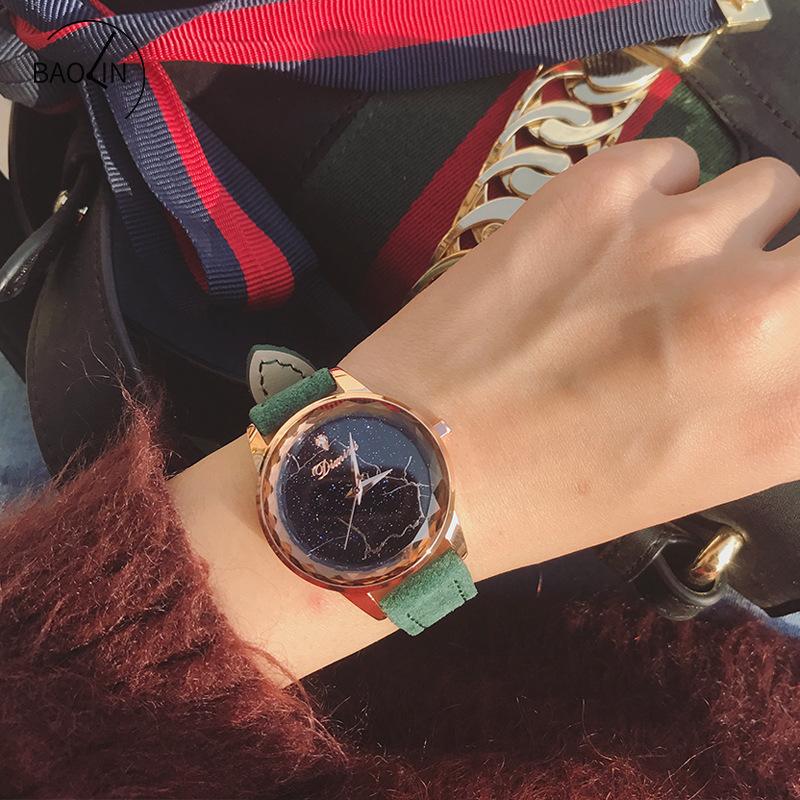 Gypsophila Watch Women's Fashion Trend Quartz Watch Starry Sky Ladies Watch Lightning Fashion Watch