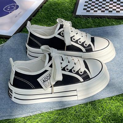 Универсальные толстые подошвы, увеличивающие рост, новые мужские и женские дышащие повседневные туфли 2025 года, нишевая парусиновая обувь, белые туфли для пары, осень