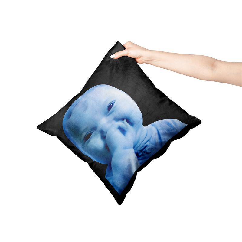 Aertemisi 18'' X 18'' Funny Ai Baby Laughing Meme Graphic Gen Z Square Throw Pillow Cushion Covers Cases Pillowcases 45Cm X 45Cm