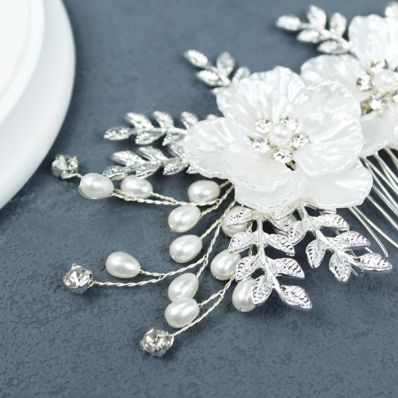 Хрустальная свадебная расческа для волос со стразами, расчески для невесты, белый цветок, боковые расчески для волос, головной убор в виде листа, свадебные аксессуары для волос для женщин и девочек