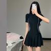 Women's One-piece Sports Swimwear Simple and Conservative Slim-fitting Dress-style Vacation Swimsuit