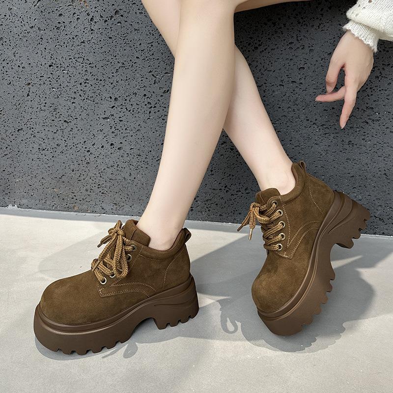 Женские ботинки мартин на толстой подошве, новые осенние короткие ботинки на небольшой платформе, универсальные повседневные ботинки в стиле милитари