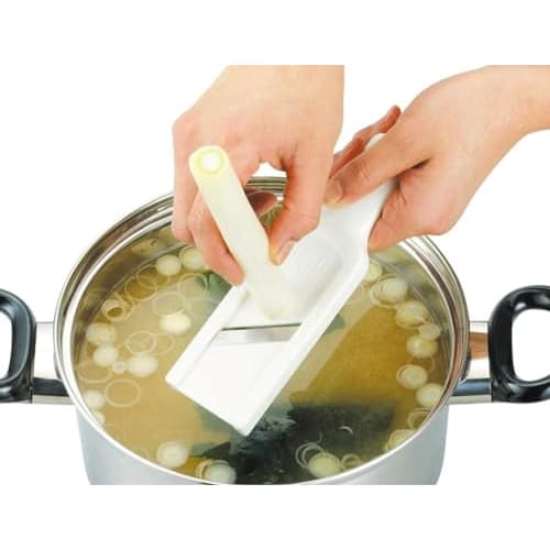 Pearl Metal Green Onion and Cucumber Slicer, Finely Slices and Thinly Slices, Made in Japan, for Chinese Houses, CC-1559