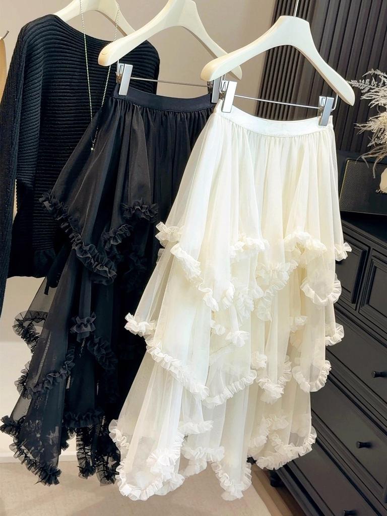 Многослойная кружевная и сетчатая юбка А-силуэта для женщин - Легкая, воздушная и идеальная для ранней весны.