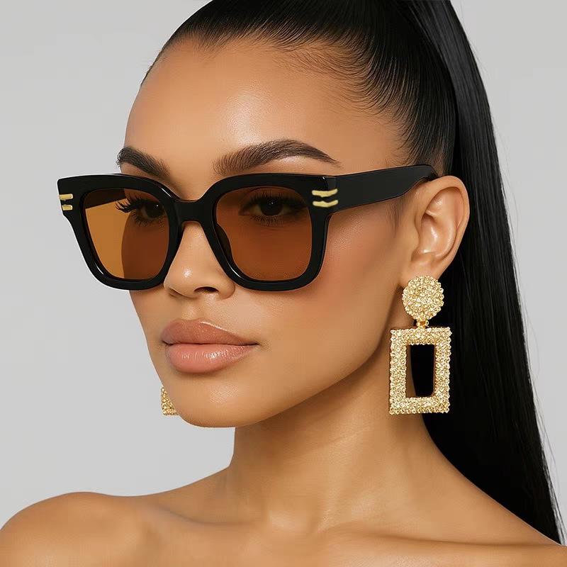 Women's Square Large Frame Sunglasses High Sense European American Fashion Men Glasses Celebrity Catwalk Sunscreen Sun Glasses