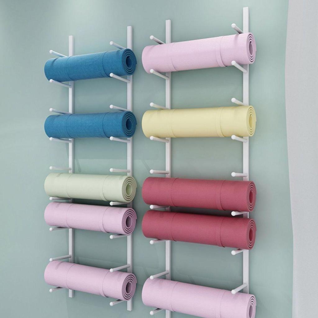 Настенная многоярусная стойка-органайзер для ковриков для йоги большой вместимости