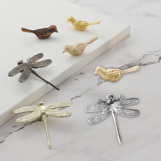 Ручка для шкафа в виде стрекозы из цинкового сплава, винтажная ручка для ящика шкафа-купе, металлическая ручка для двери шкафа, офисное украшение для кухни