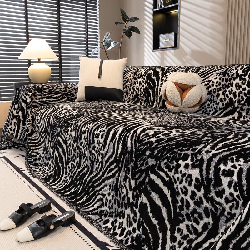 American High End Sofa Towel Gradient Halo Dyeing Block Chenille Settee Cover Four Season Universal Anti Cat Scratch Couch Mat