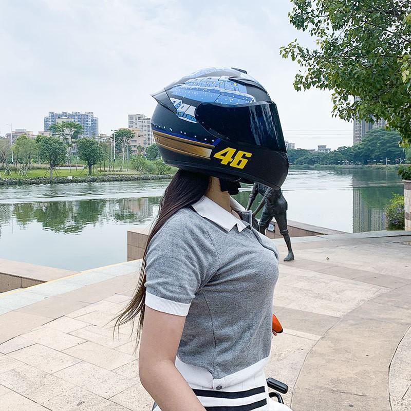 Full Face Motorcycle Helmet Men Women All Season ABS Safety With Bluetooth Compatibility