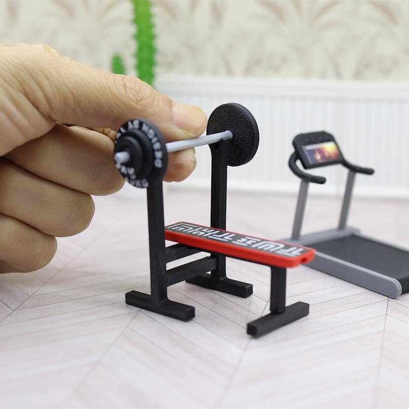 1 шт. Мини DIY Кукольный домик Беговая дорожка Декорация Кровать для поднятия тяжестей Лежащая скамья Гантели Модель 1:12 Кукольный домик Фитнес-оборудование