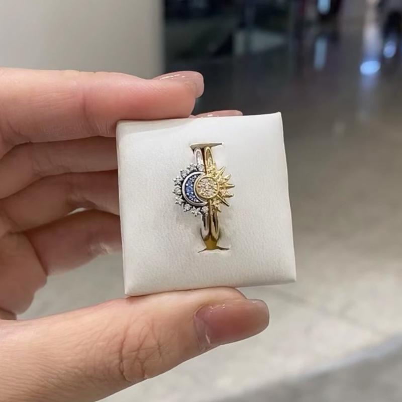 1 Pair Minimalist Sun and Moon Couples Matching Band Rings Simple Open Ring Adjustable Ring Wedding Gift for Him Her