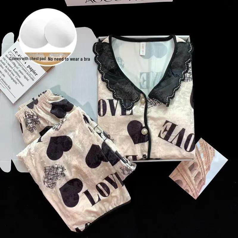 Женский пижамный комплект из золотого велюра с нагрудными вкладышами - Высококачественный кардиган с длинным рукавом, костюм-двойка для осени/зимы 2024.