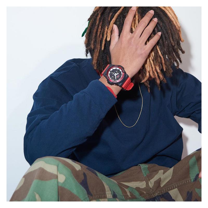 Casio G-SHOCK Series Shockproof Waterproof Sports Watch Men's Black Disc Red Band Quartz Movement Resin Strap Japanese and Korean GAS-100RB-1A