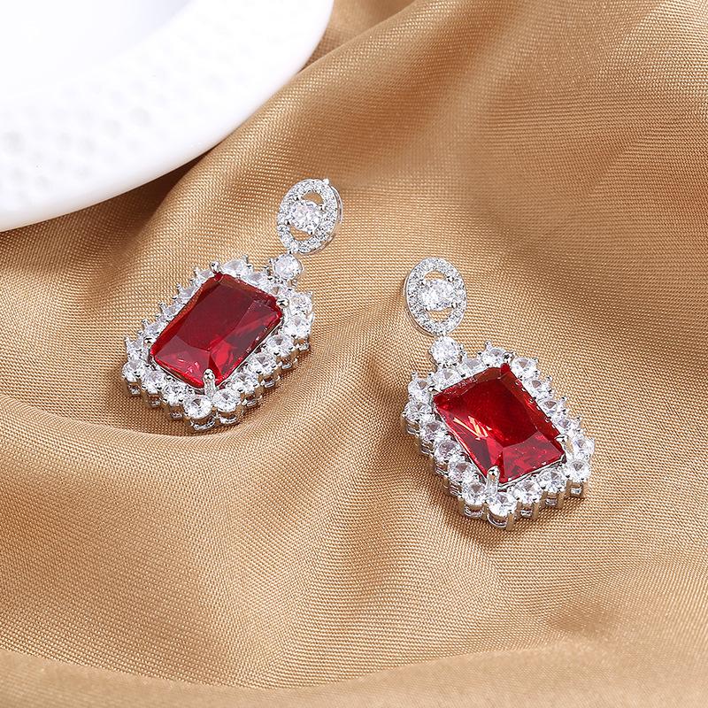 Lindon Women Copper Alloy Zircon Earrings Drop Earrings For Women Wedding Party Gifts