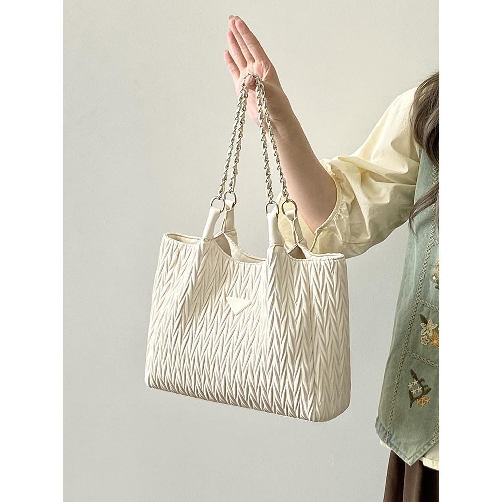 Ielgy Female Bag Pleated Tote Bag Commuter All-Match One-Shoulder Portable Chain Big Bag