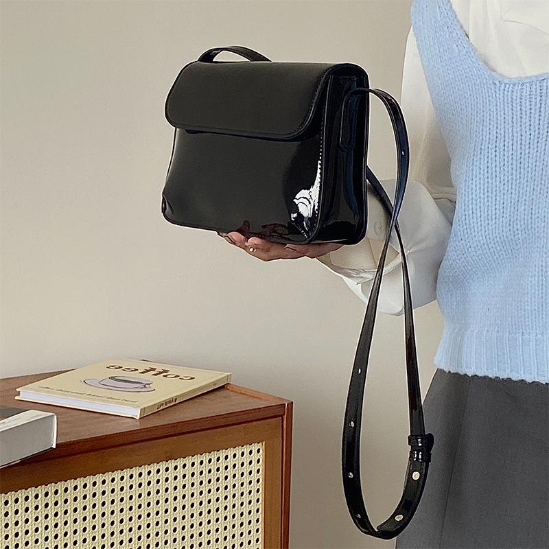 Luxury Patent Leather Women's Bag Fashion Underarm Bag Designer Small Square Crossbody Bag Casual Ladies Handbag Purse KTY