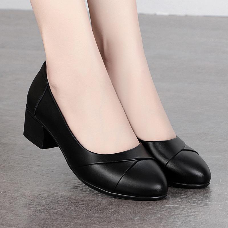2022 New Soft Leather Mid-Heel Shoes for Women: Comfortable, Soft-Sole Work Shoes for Middle-Aged Mothers