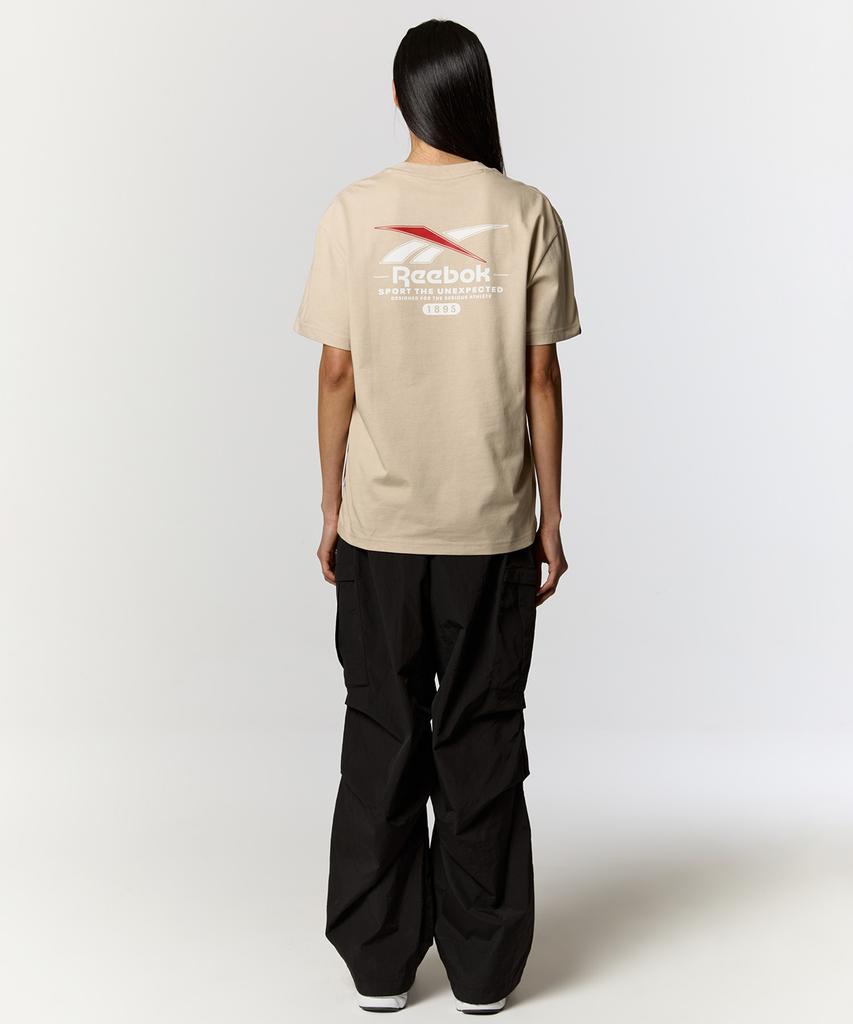 REEBOK Big Vector Slogan T-Shirt - Beige