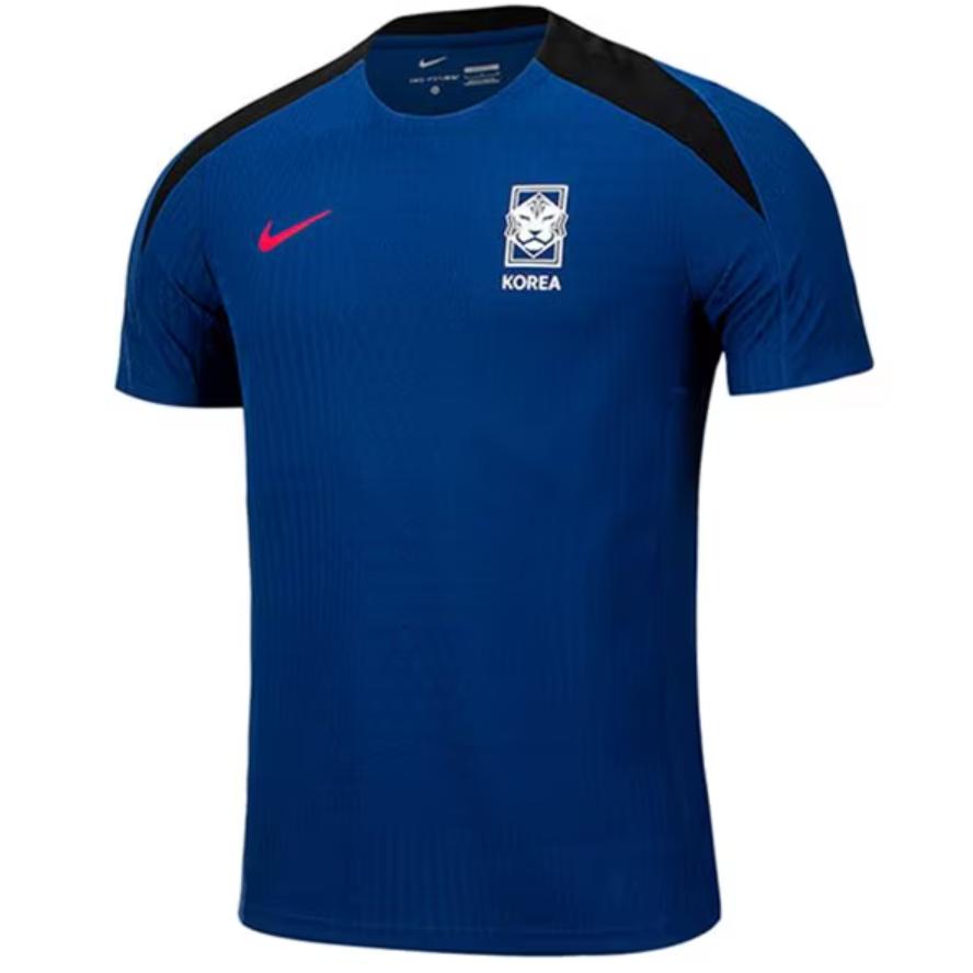 Nike Футболка Dri-Fit Strike Moisture-Wicking Cool Comfortable Stretch с коротким рукавом для мужчин, цвет: синий, черный, красный FJ1907-418